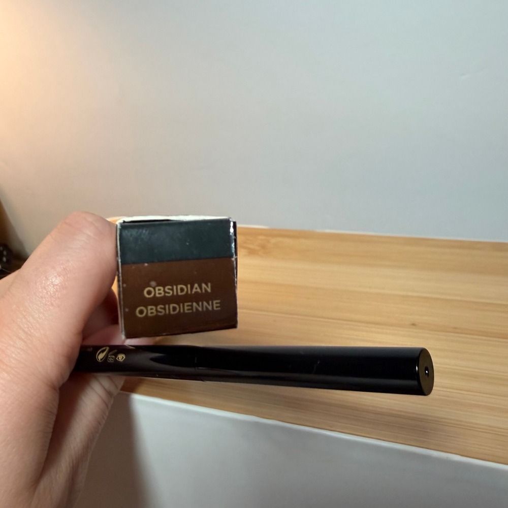 Hourglass 1.5mm Mechanical Gel Eye Liner Obsidian Black Waterproof 0.002oz NEW - Picture 6 of 9